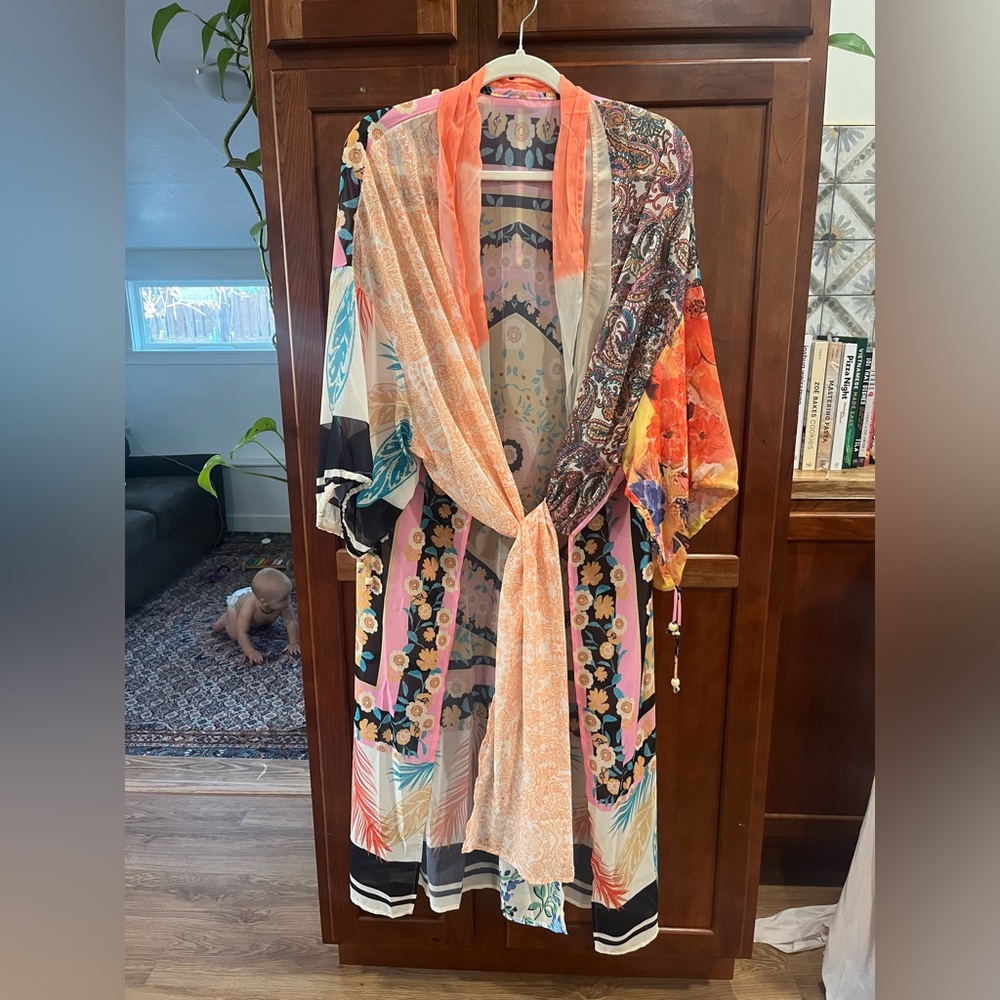Colorful Bohemian Kimono - Picture 3 of 4